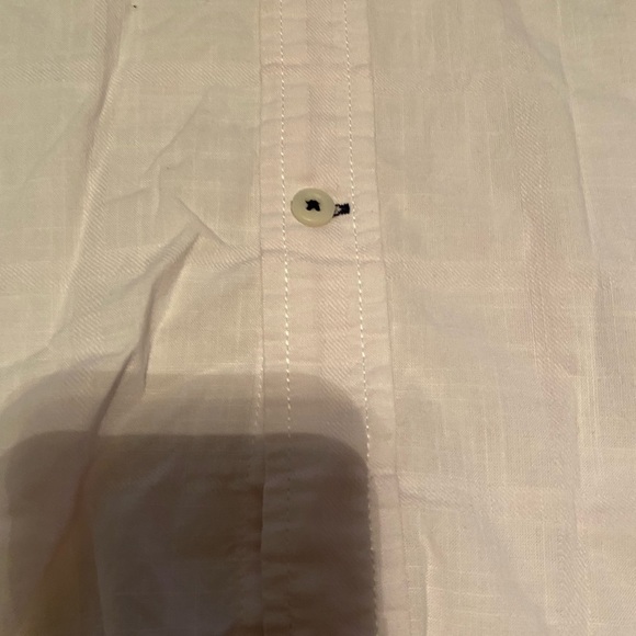 Izod Saltwater Mens XXL White Pink Hue Shirt Short Sleeve Button -down Light - Picture 5 of 6